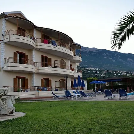 Hotel de apartamente Marina-anna 3*
