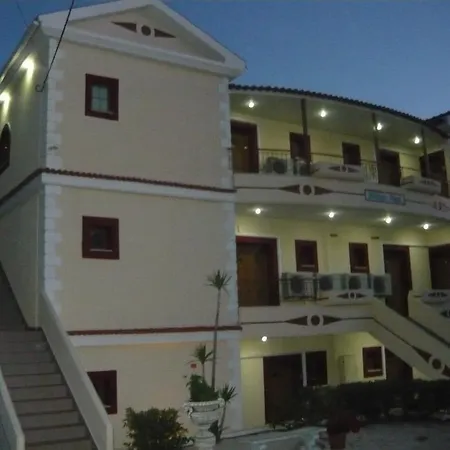 Hotel de apartamente Marina-anna 3*