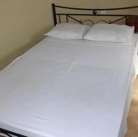 Marina-anna 3* Afrato