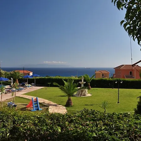 Marina-anna Aparthotel 3*
