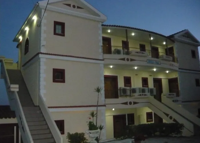 Apart-hotel Marina-anna 3*
