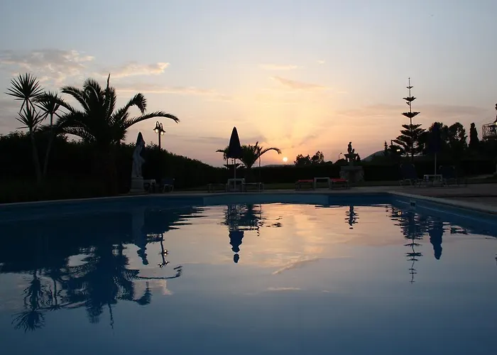 Marina-anna Apart-hotel 3*